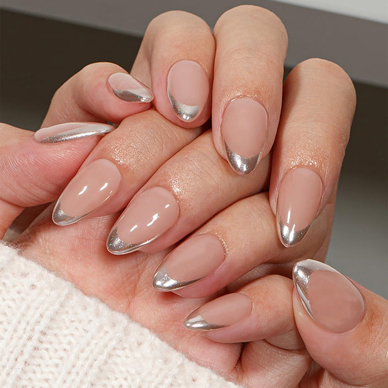 Acrylic Nail Set with Modern French Tip Design Bowlift