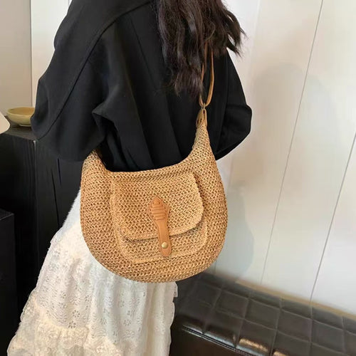 Handcrafted Shoulder Bag in Modern Boho Style Bowlift