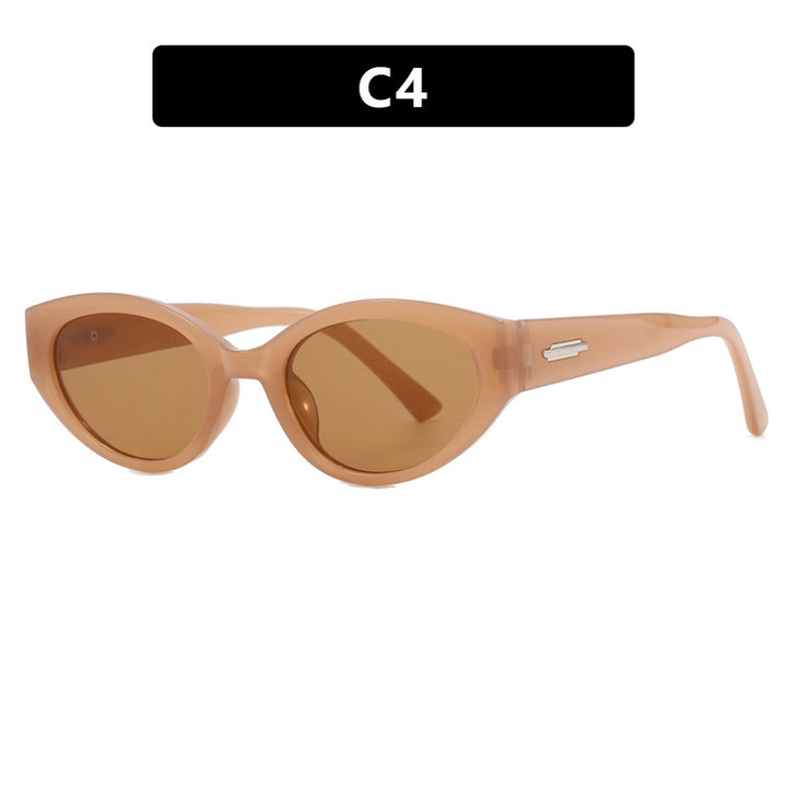 Ladies Cat-Eye Sunglasses in Elegant Retro Design Bowlift