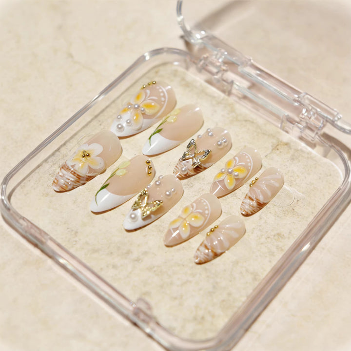 Floral Design Luxury Press-On Nails Bowlift