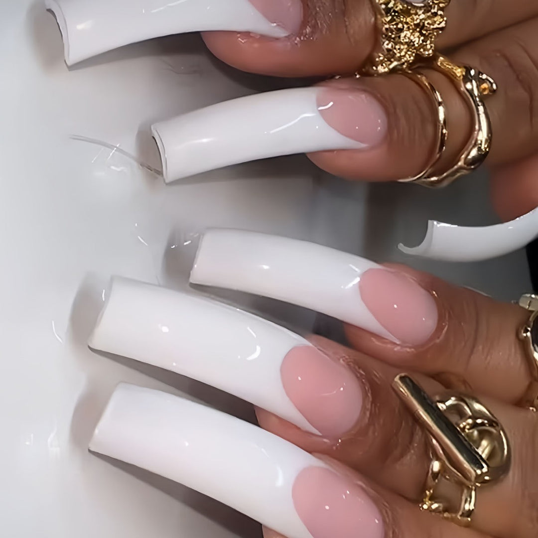 Premium French Tip Press-On Nails Bowlift