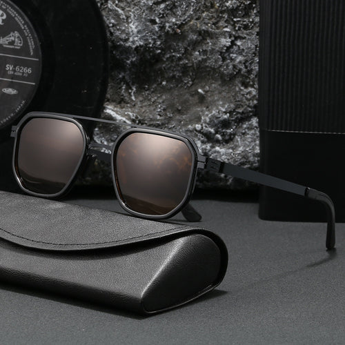 Ladies fashionable sunglasses in modern stylish design Bowlift
