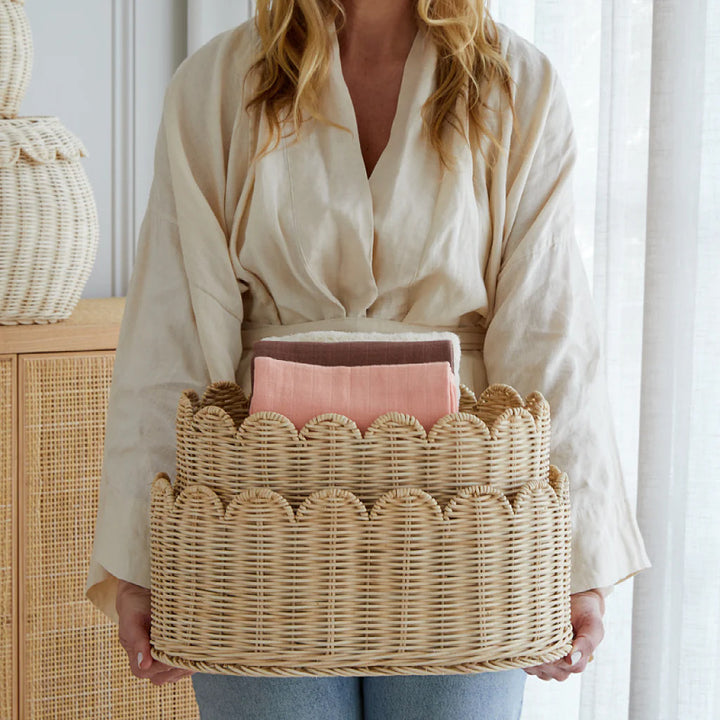 Handmade decorative basket with wavy edge Bowlift