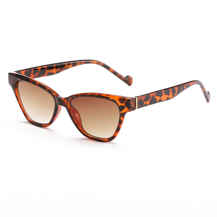 Women Cat-Eye Sunglasses with Modern Leopard Print Bowlift