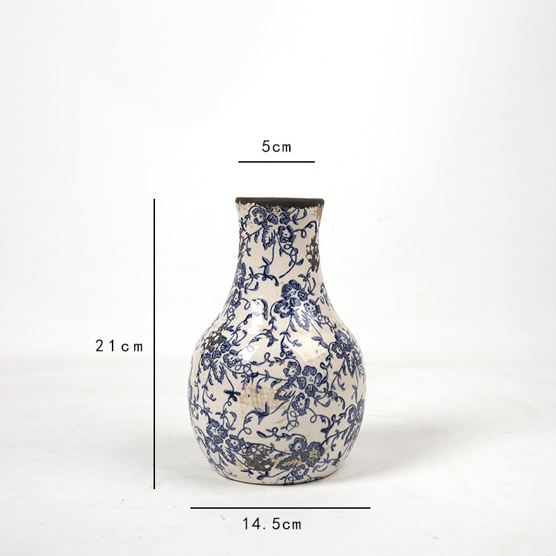 Beautiful and decorative vase Bowlift