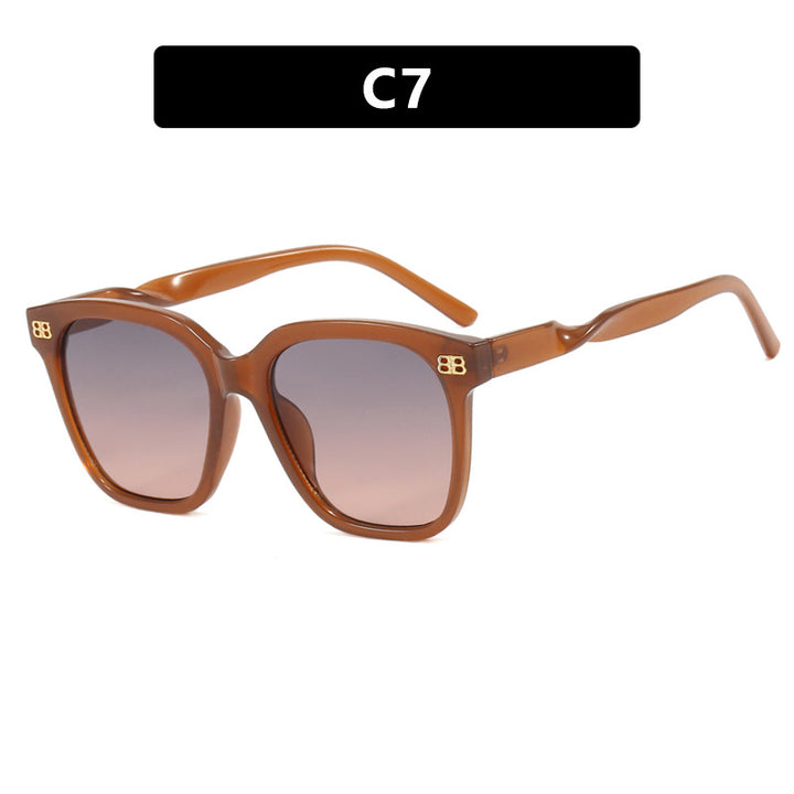 Women square sunglasses with elegant frame structure and UV protection Bowlift