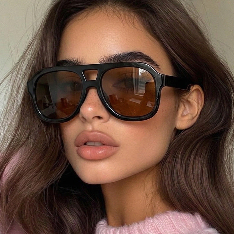 Women's fashionable sunglasses Bowlift