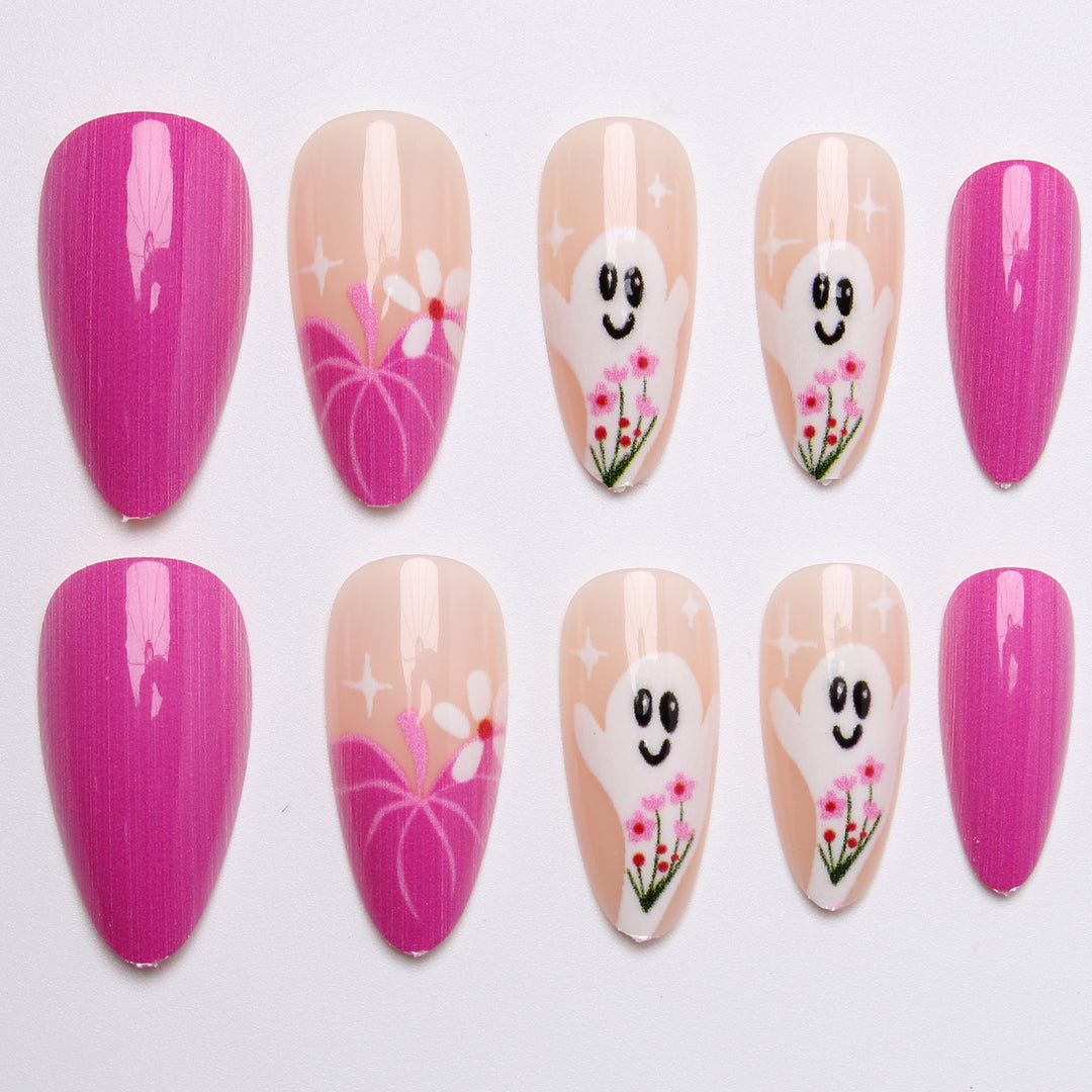 Artificial nail set with charming ghost and flower motifs Bowlift