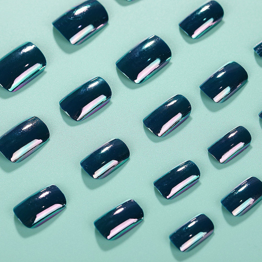 Stylish Art Nails Bowlift