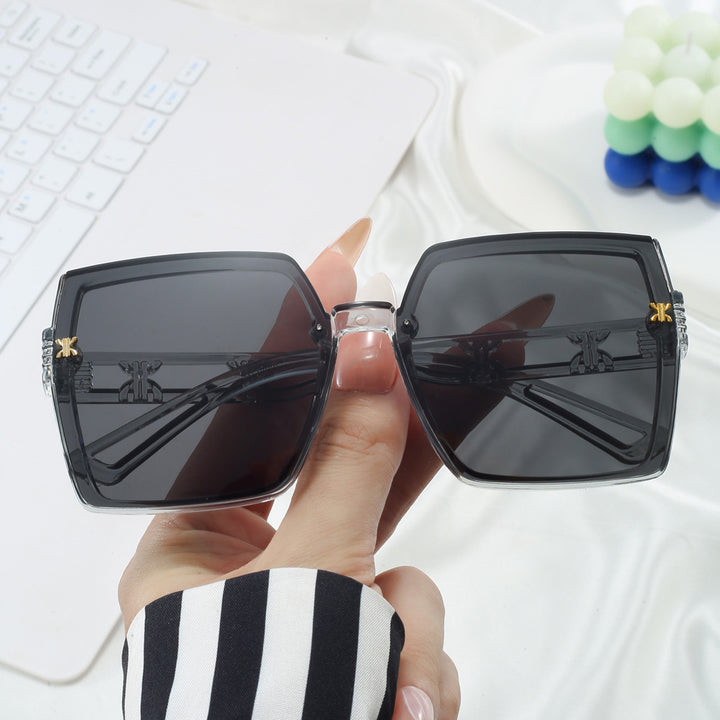 Ladies stylish oversized sunglasses Bowlift