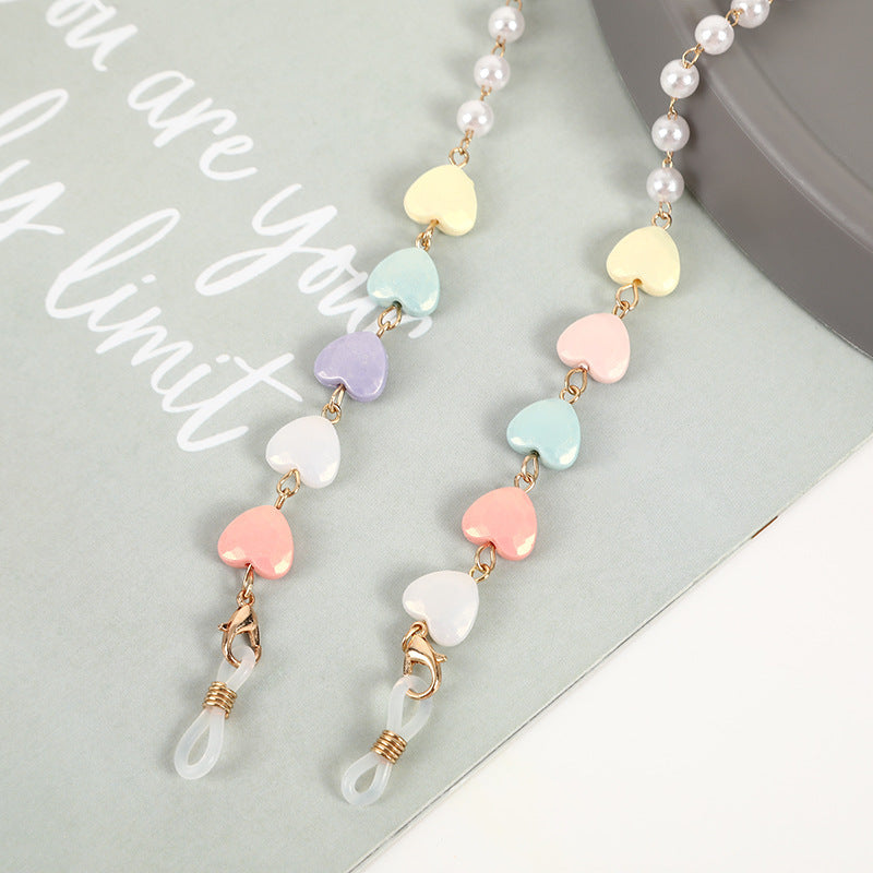 Heart Charm Eyewear Chain Bowlift