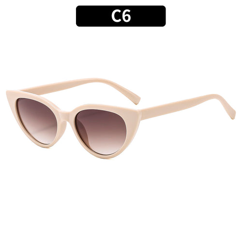 Chic Cat-Eye Sunglasses  1787664030