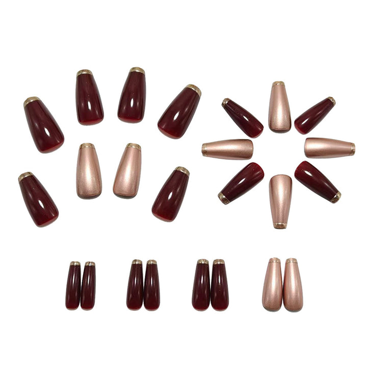 Glamorous artificial nails in metallic finish Bowlift