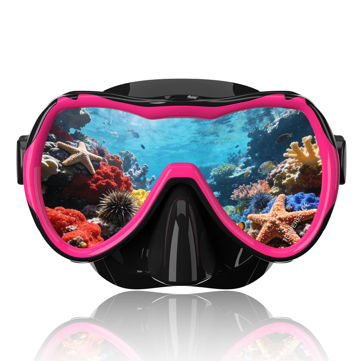 Diving mask with wide field of vision by Bowlift