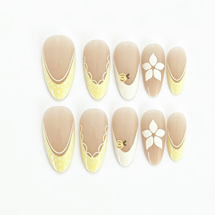 Decorative Press-On Nail Art Bowlift