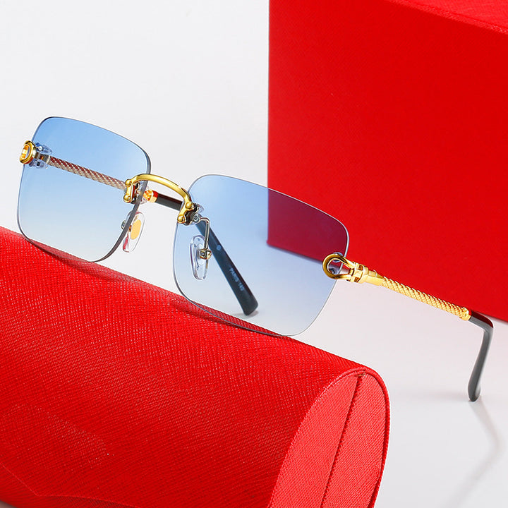 Women's square sunglasses with luxurious, gold-accented frame and protective lenses Bowlift