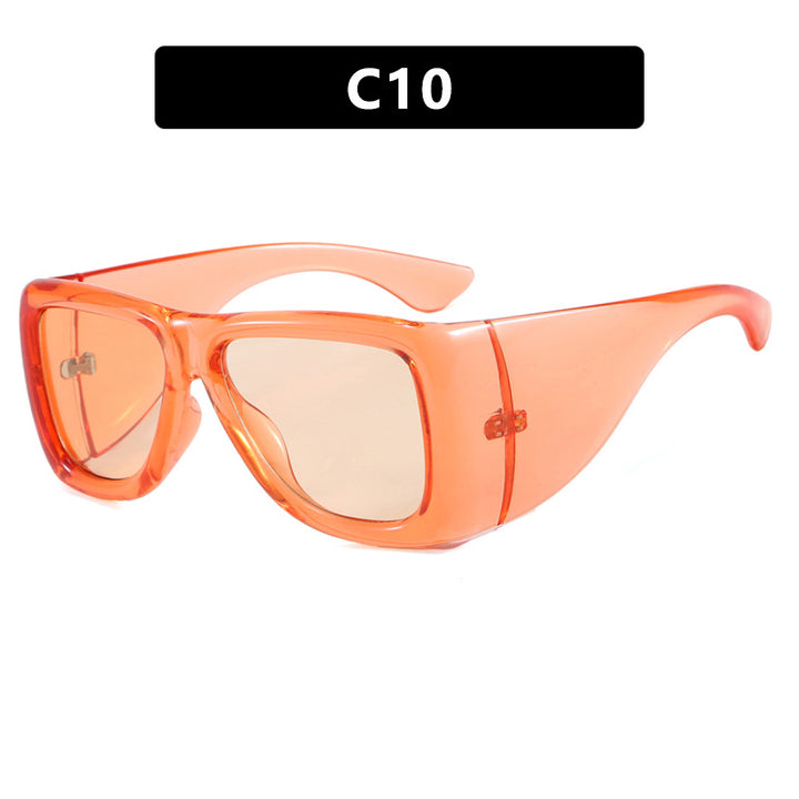 Ladies trendy oversized sunglasses with striking tortoiseshell design Bowlift
