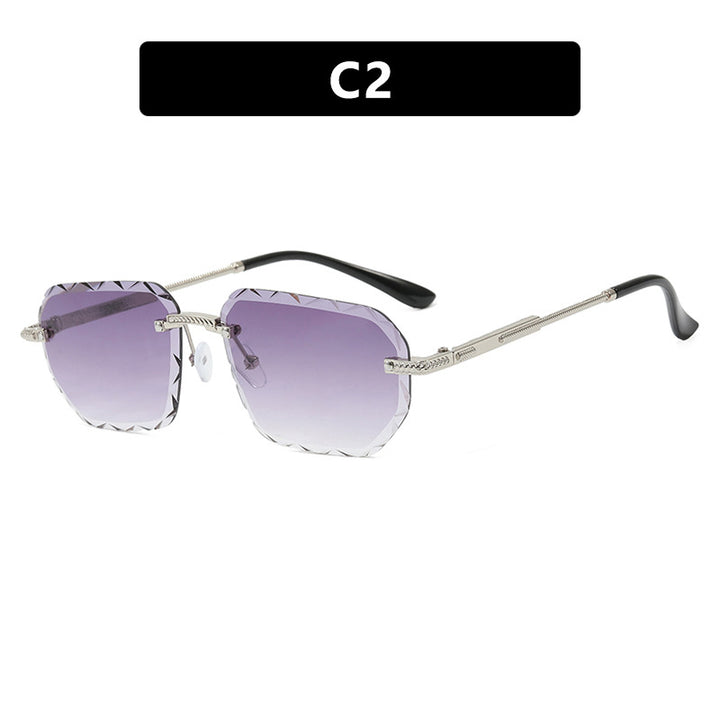Women's geometric sunglasses with mirrored lenses and sturdy frame Bowlift