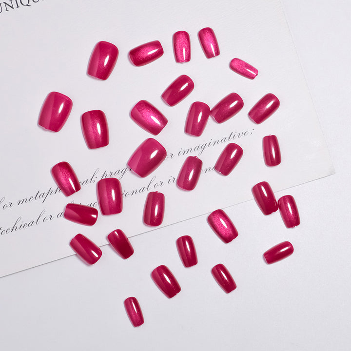 Glossy Short Press-On Nail Set with Radiant Finish Bowlift