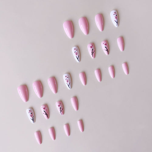Nail art set with floral 3D decorations Bowlift