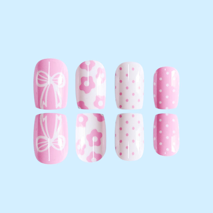 Artfully Designed Press-On Nail Set Bowlift