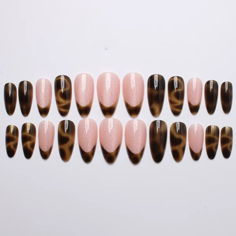 Artifical nails with elegant tortoiseshell tips Bowlift