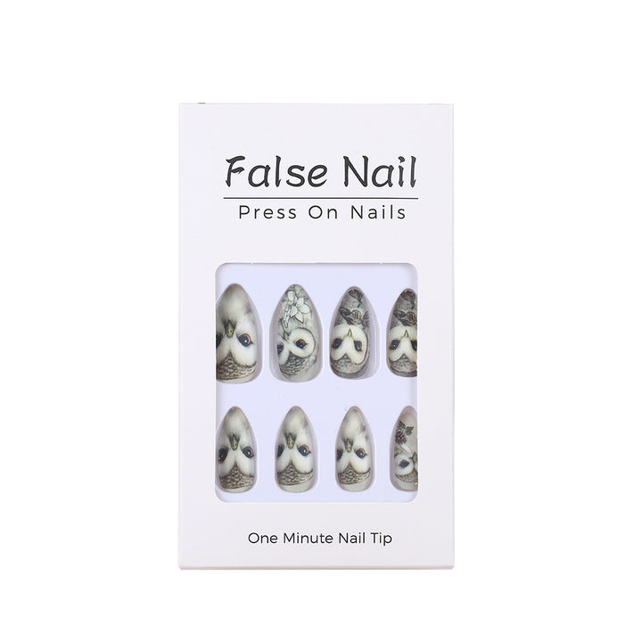 Artificial nails with owl design Bowlift