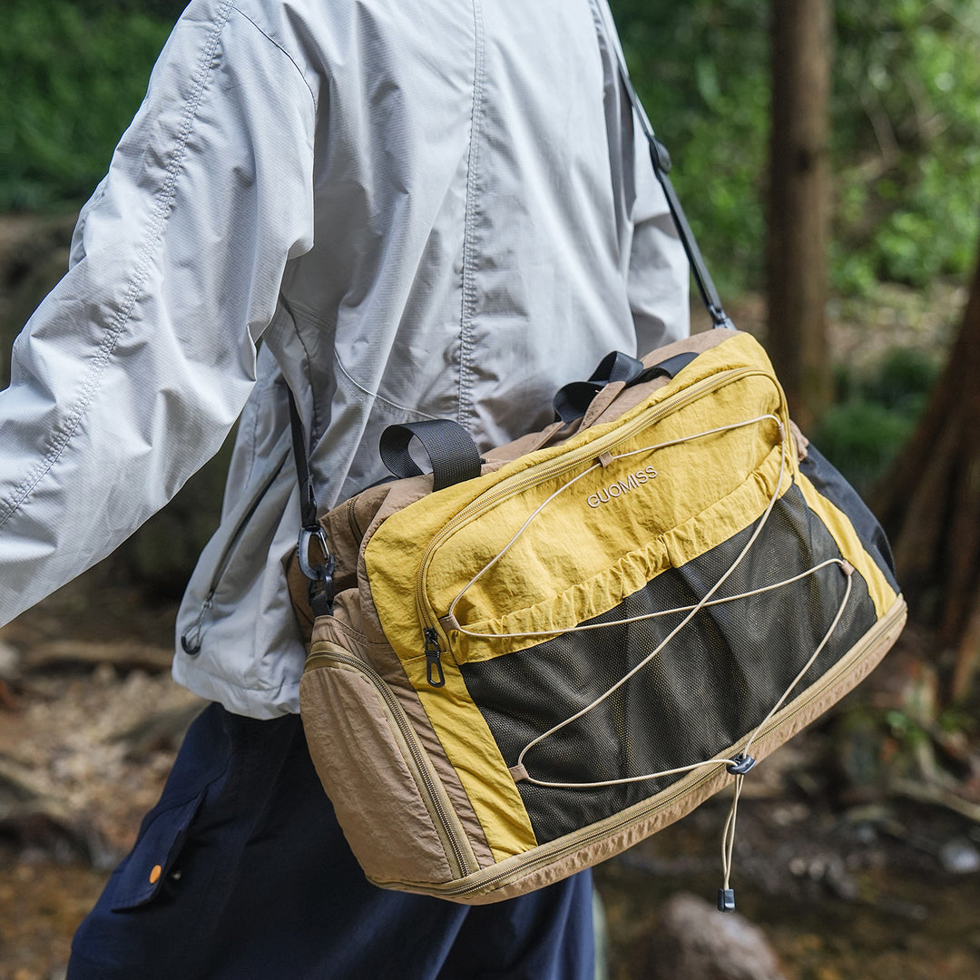 Compact Sports Duffel Bag Bowlift
