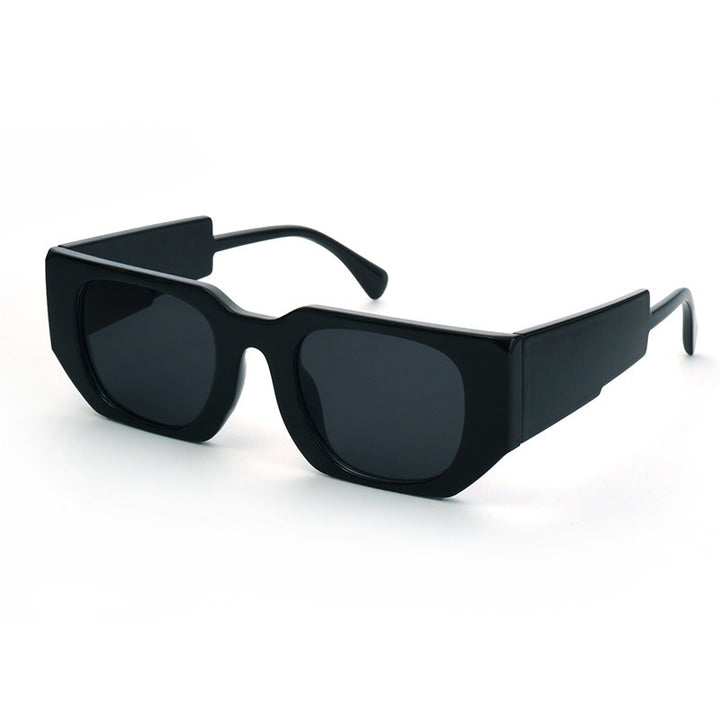 Women's fashion sunglasses with angular frame and UV protection Bowlift