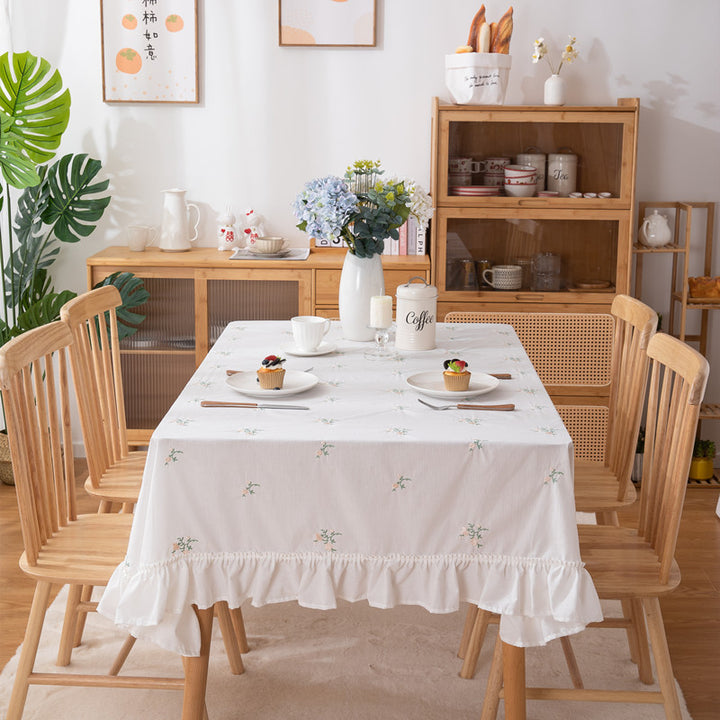 Floral Lace Trim Tablecloth