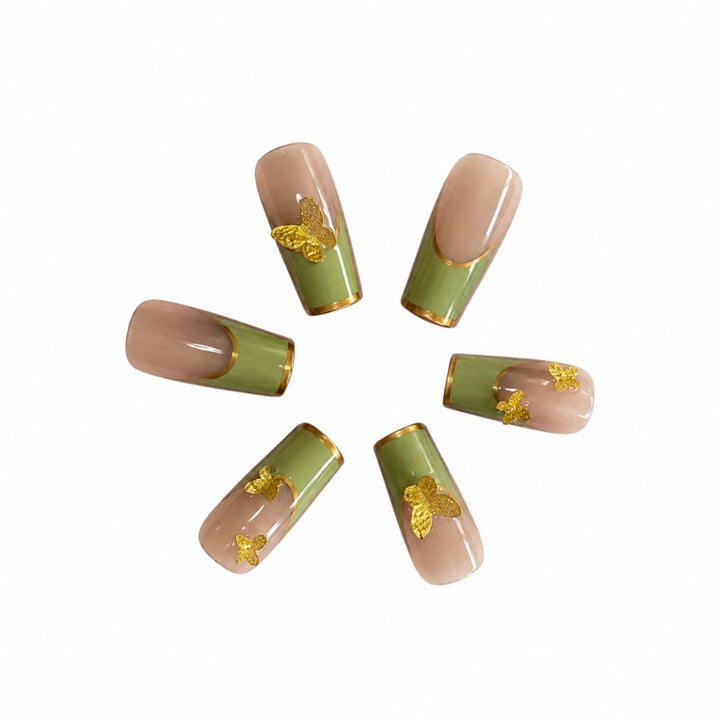 Artificial nails with elegant floral and delicate design Bowlift