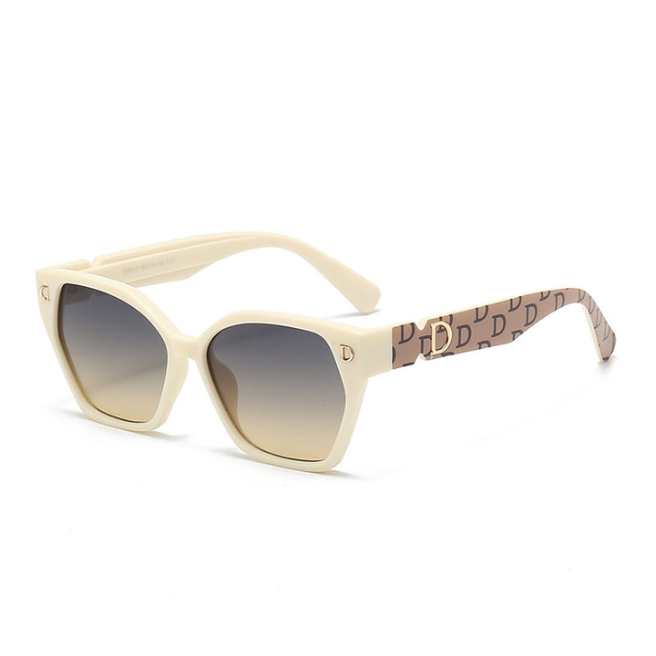 Women Designer Sunglasses in stylish Cat-Eye design with luxurious frame Bowlift