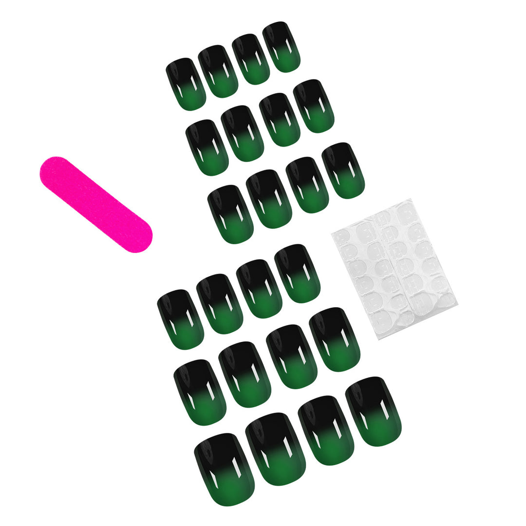 Artistically designed nail tips Bowlift