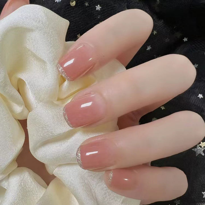 Trendy Stiletto Nails Bowlift