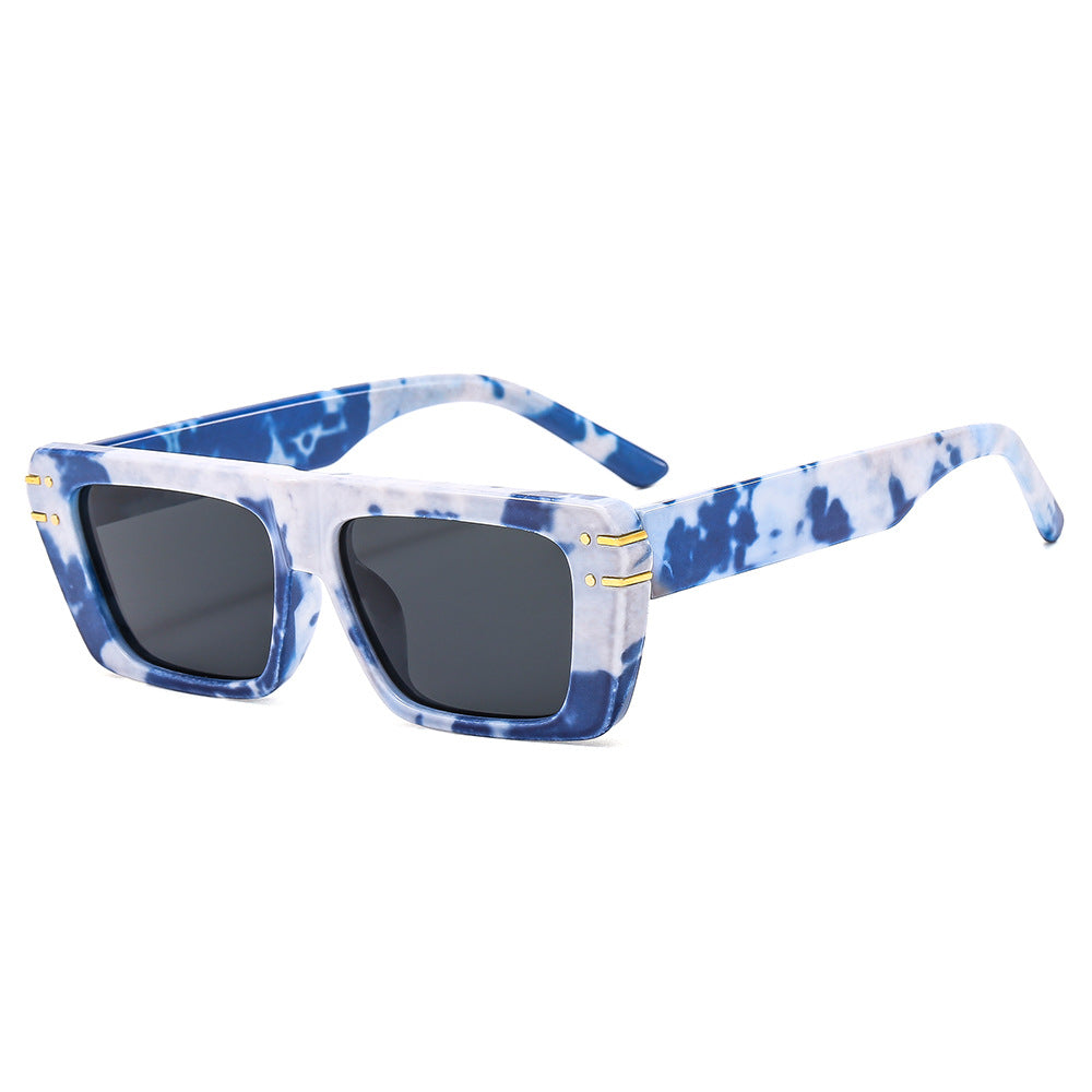 Women's fashionable square sunglasses with shiny accents Bowlift