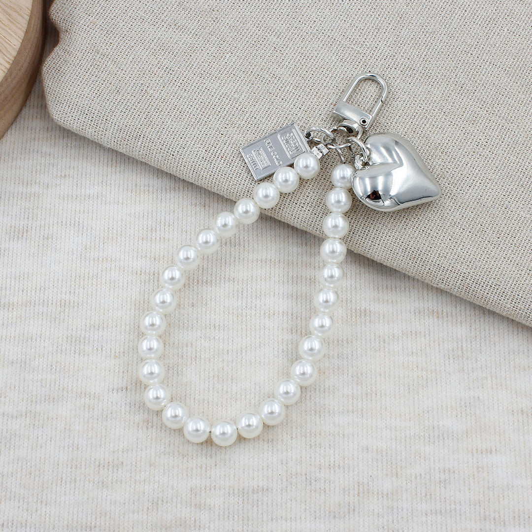 Elegant Pearl Beaded Keychain Bowlift