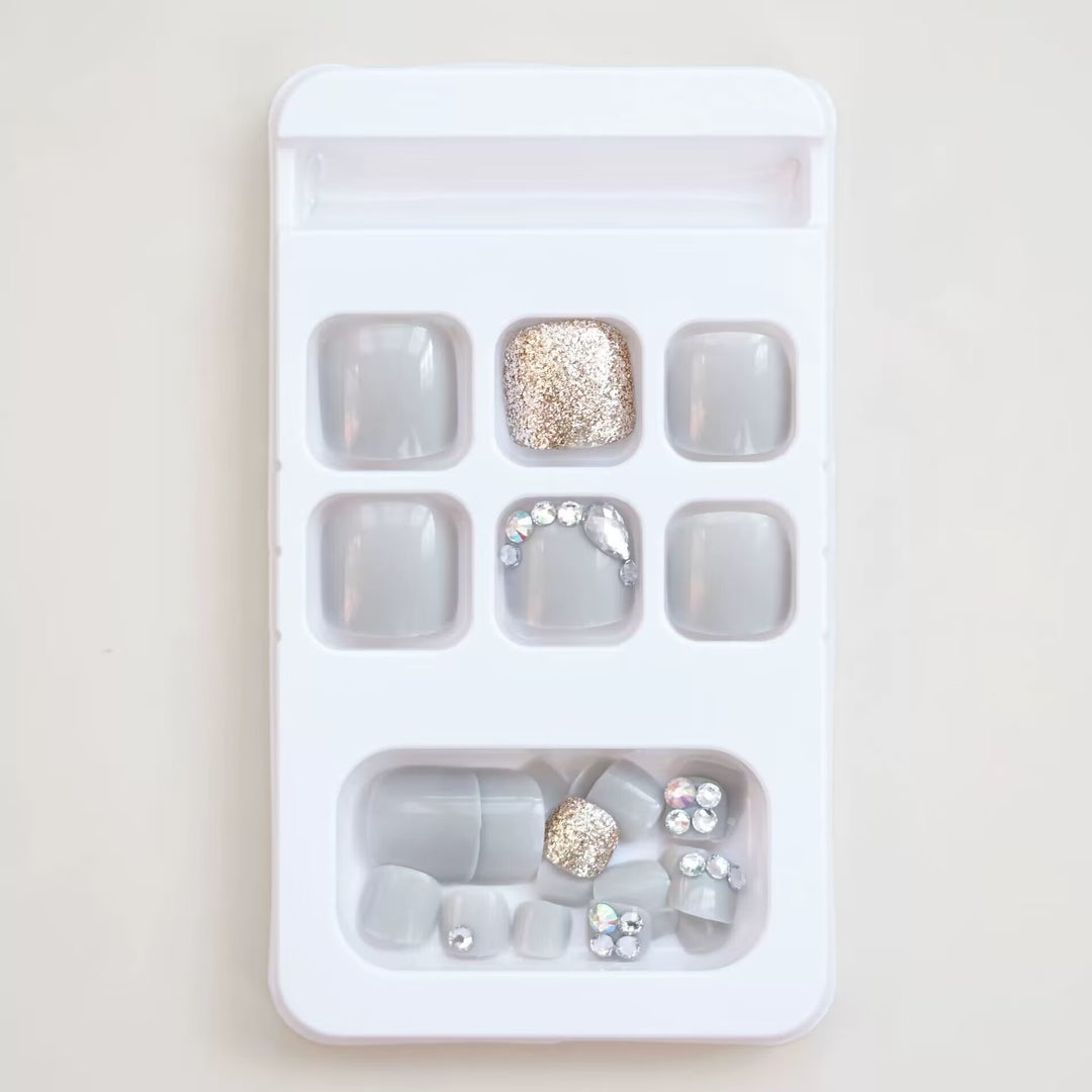Premium Glittering Toe Nail Art Bowlift