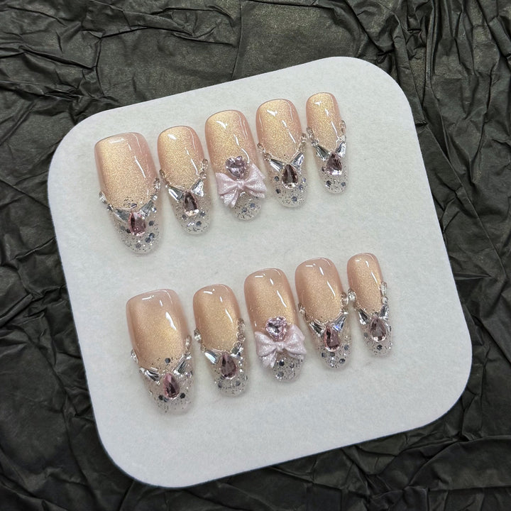 Decorative Press-On Nails Bowlift