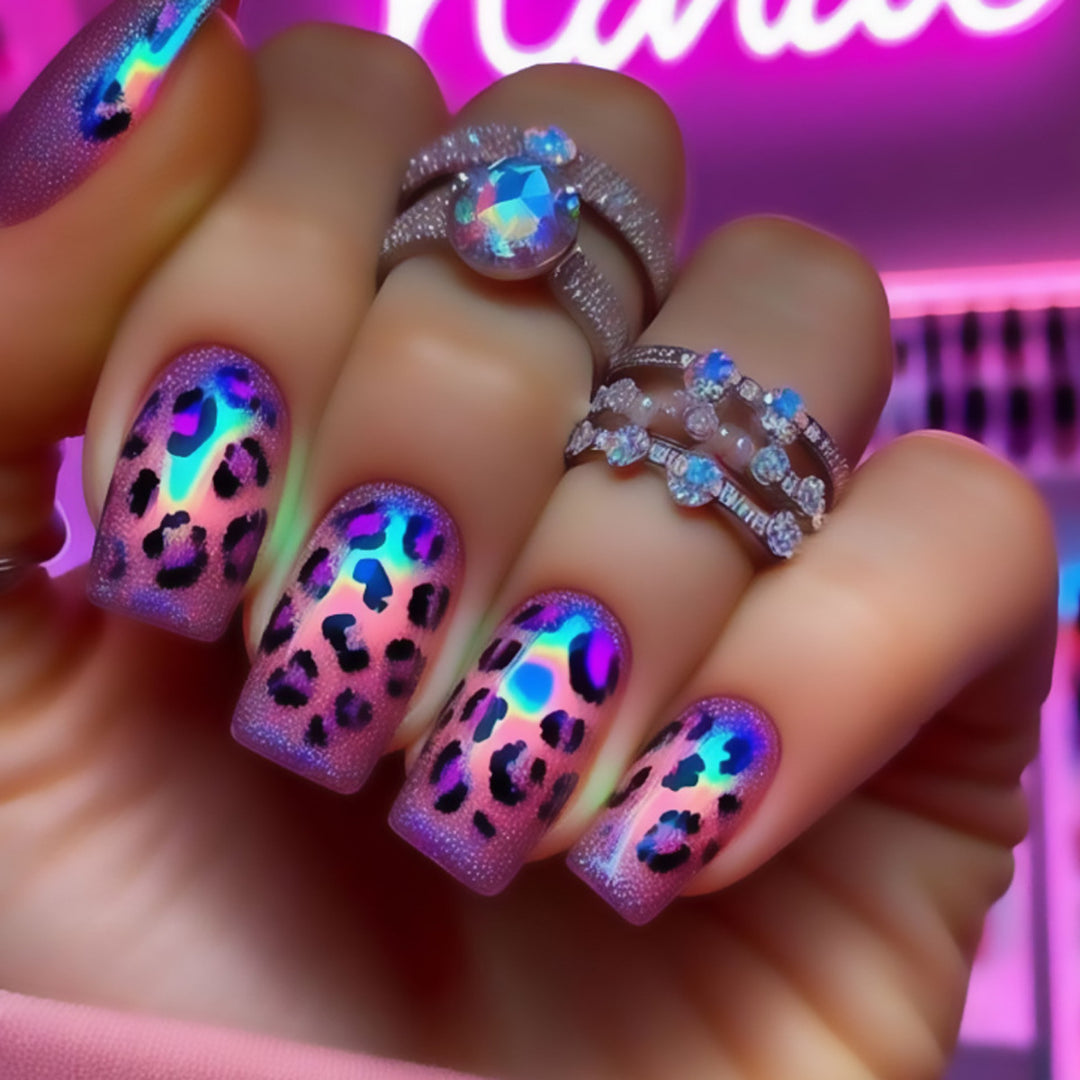Artistic Leopard Print Gel Nail Extensions Bowlift