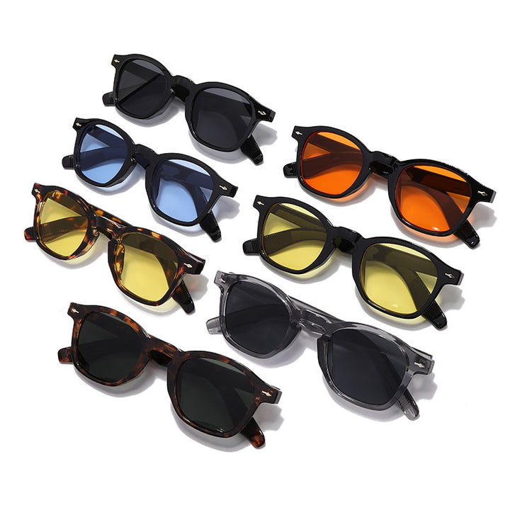 Vintage-Inspired Tortoiseshell Sunglasses Bowlift