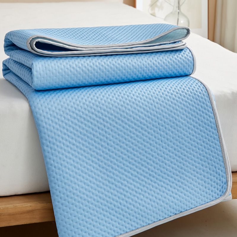 Unisex nan cooling mattress topper with breathable pressure relief and non-slip bottom Bowlift