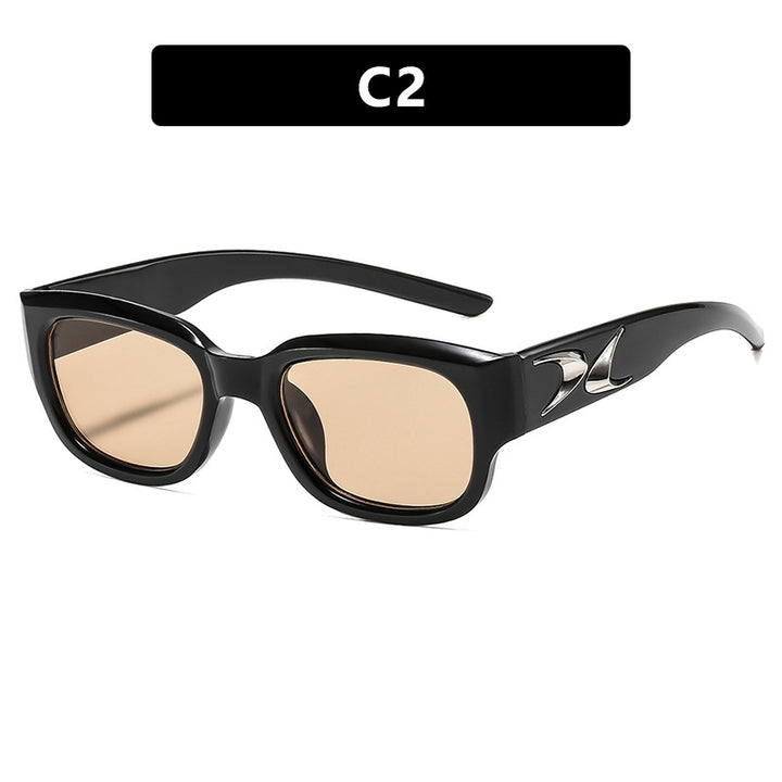 Women's sunglasses in fashionable retro design with stylish accents Bowlift