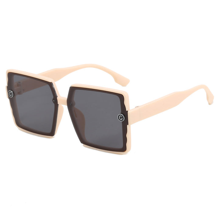 Women square sunglasses with modern design Bowlift