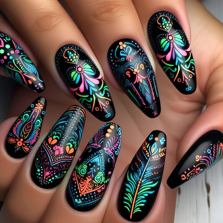 Nail set with elegant glitter design Bowlift
