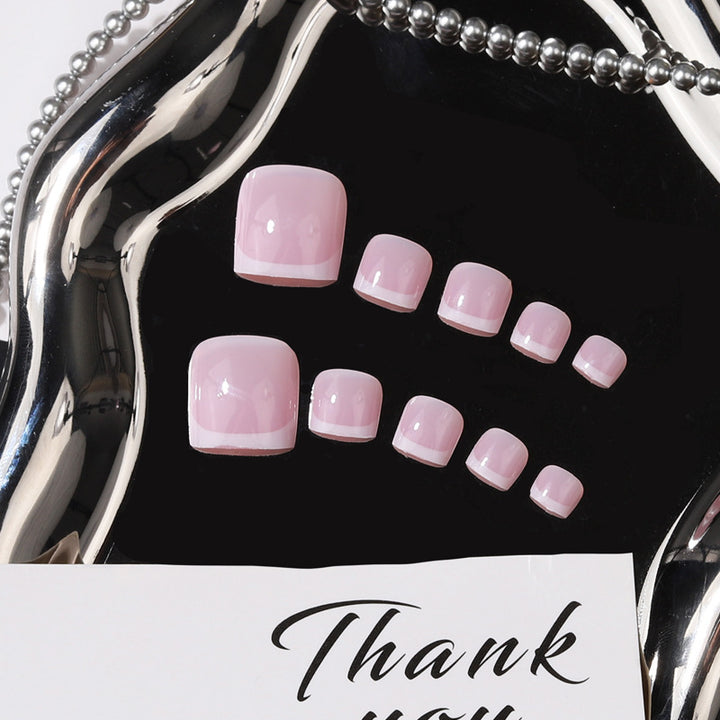 Stylish French Tip Press-On Nails Bowlift