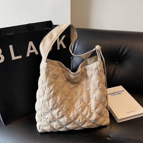 Quilted Soft Fabric Shoulder Bag Bowlift