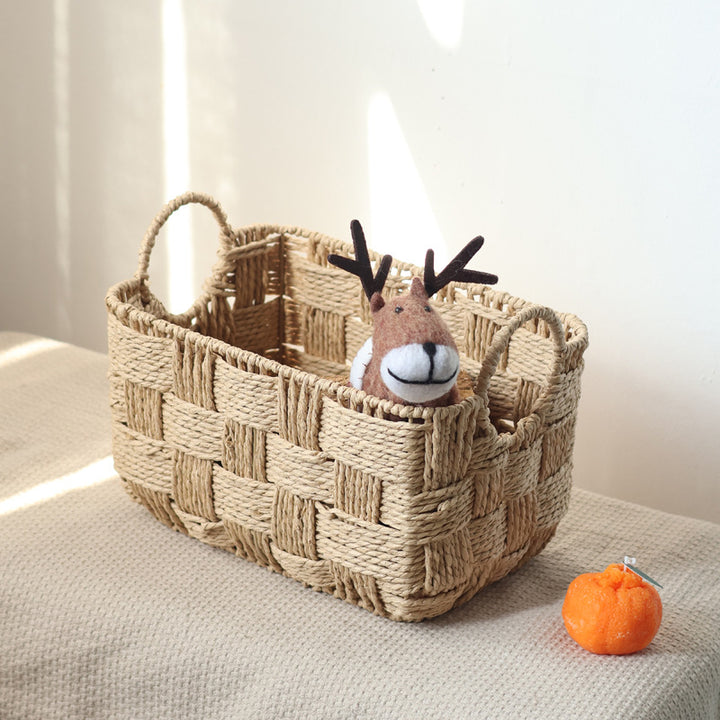 Structured storage basket made of natural material Bowlift