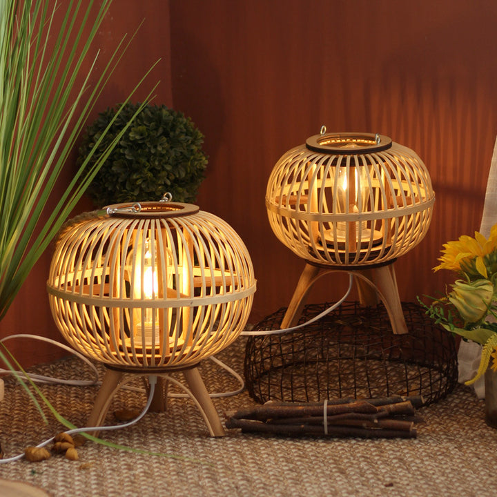 Stylish hanging lamp made of natural material Bowlift