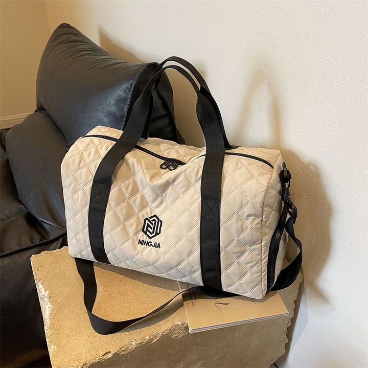 Stylish Quilted Sports Duffle Bag