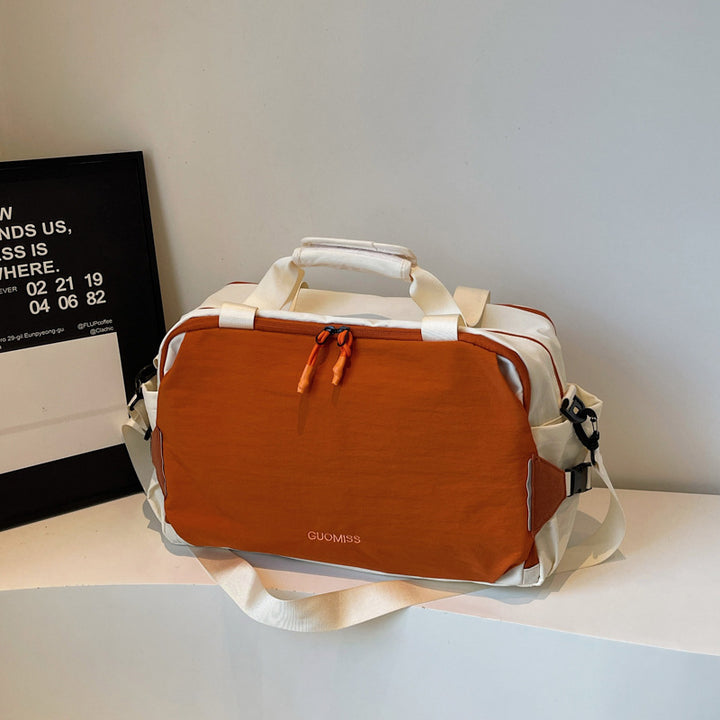 Versatile Structured Travel Duffle Bowlift
